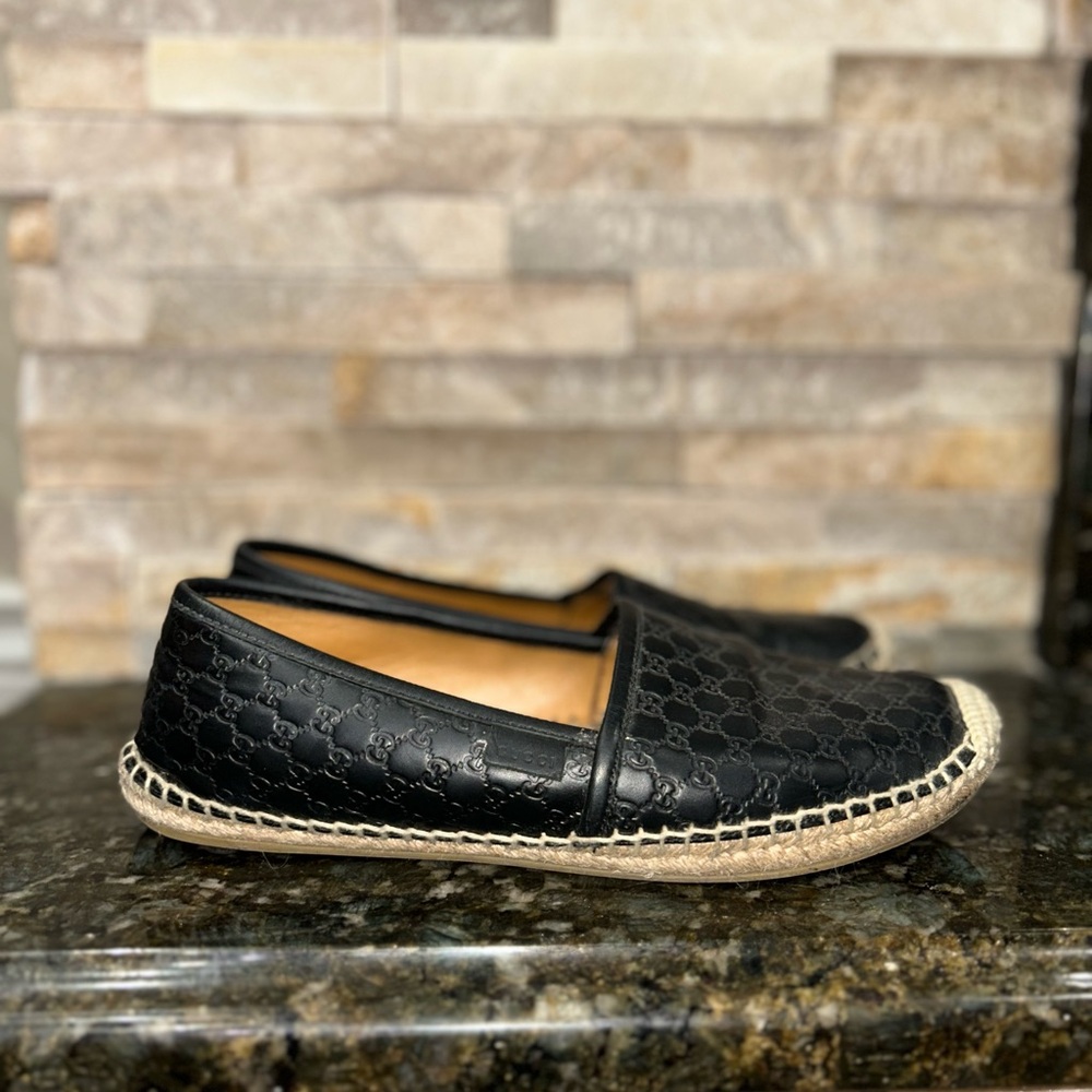 Gucci Black Espadrille Slip-On Shoes - Picture 2 of 4